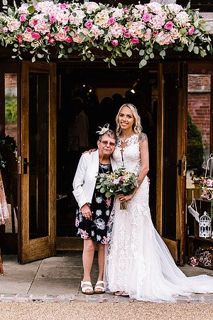 Sandhole Oak Barn Wedding Photography - Caitlin & Shane-568