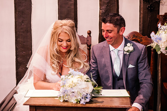 The Oak Tree Of Peover Wedding Photography - Cheshire Wedding Photographer-351