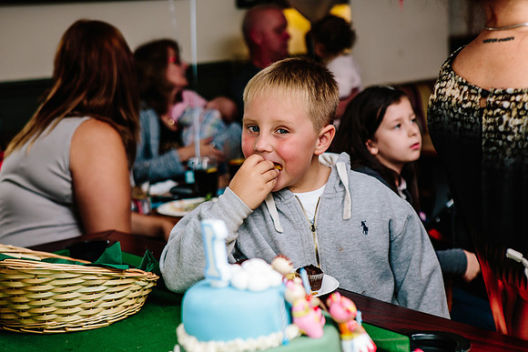 FInley 1st Birthday - Staffordshire Photographer-79
