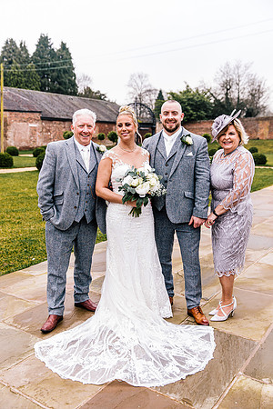 Foxtail Barns Wedding Photography - Kate & Jonathon-566