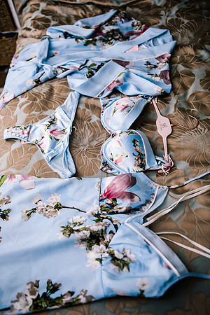 Alcumlow Wedding Barn - Wedding Photography - Ruth & Matt-37