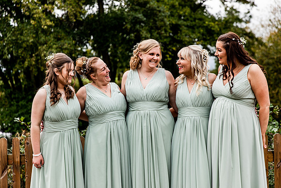 Hanbury Barn Wedding Photography - Laura & Phil-210