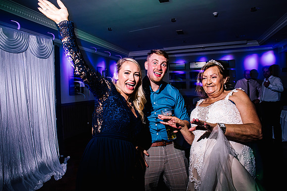 Jane & David - Gift Of A Wedding - Moat House Acton Trussell-739