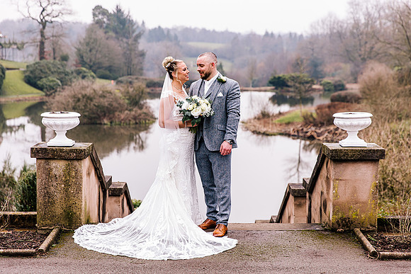 Foxtail Barns Wedding Photography - Kate & Jonathon-498