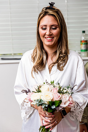 Hanbury Barn Wedding Photography - Laura & Phil-110