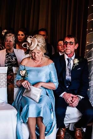 Three Horseshoes Wedding Photography - Staffordshire Weddding Photographer - Laura & Louis-238