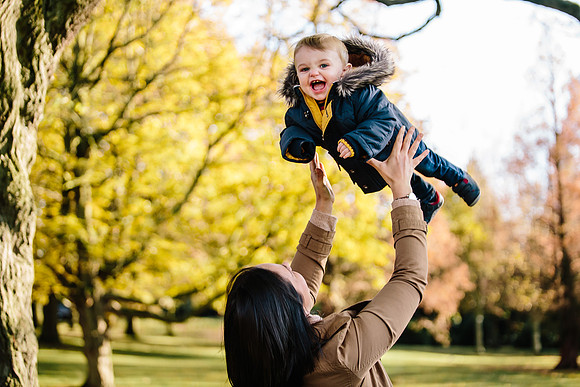 Logan - Family Portraits - Longton Park - Staffordshire Photographer-6