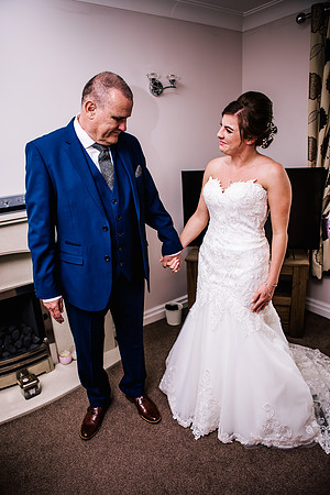 Alcumlow Wedding Barn - Wedding Photography - Ruth & Matt-227