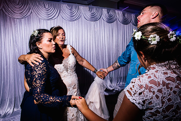 Jane & David - Gift Of A Wedding - Moat House Acton Trussell-760