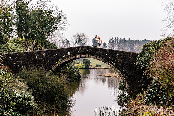 Foxtail Barns Wedding Photography - Kate & Jonathon-457