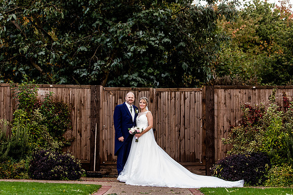 Hanbury Barn Wedding Photography - Laura & Phil-551