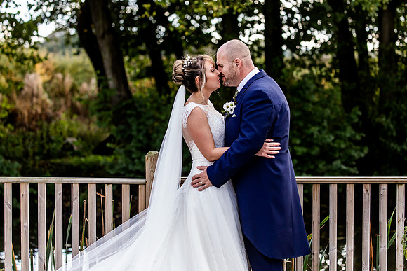 Hanbury Barn Wedding Photography - Laura & Phil-600