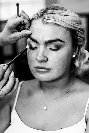 Alcumlow Barn Wedding Photography - Carrie & Craig-144