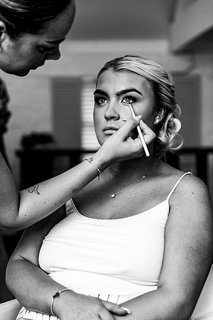 Alcumlow Barn Wedding Photography - Carrie & Craig-176