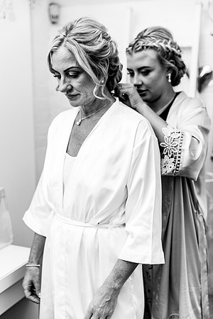 Alcumlow Barn Wedding Photography - Carrie & Craig-187