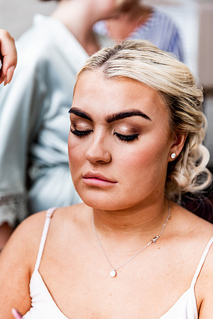 Alcumlow Barn Wedding Photography - Carrie & Craig-201