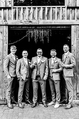Alcumlow Barn Wedding Photography - Carrie & Craig-243