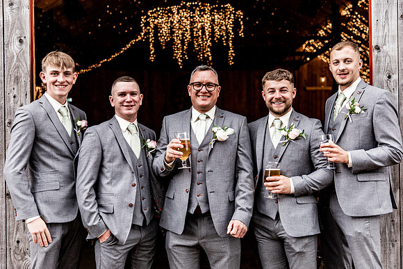 Alcumlow Barn Wedding Photography - Carrie & Craig-245