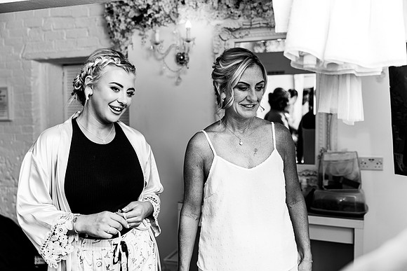 Alcumlow Barn Wedding Photography - Carrie & Craig-250