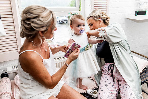 Alcumlow Barn Wedding Photography - Carrie & Craig-256