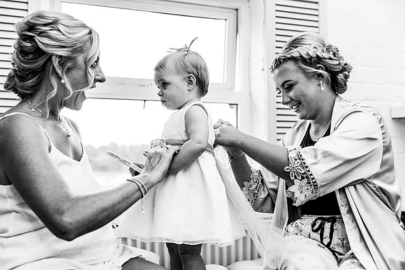 Alcumlow Barn Wedding Photography - Carrie & Craig-258