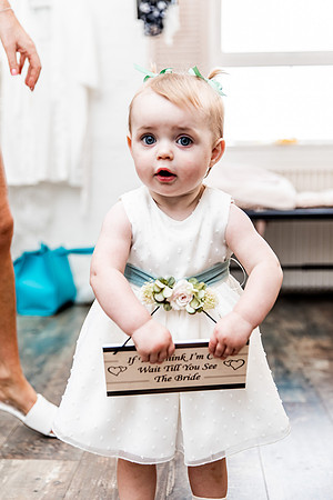 Alcumlow Barn Wedding Photography - Carrie & Craig-263