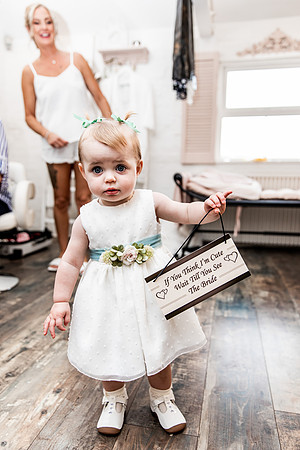 Alcumlow Barn Wedding Photography - Carrie & Craig-264