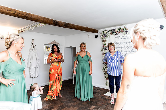 Alcumlow Barn Wedding Photography - Carrie & Craig-281