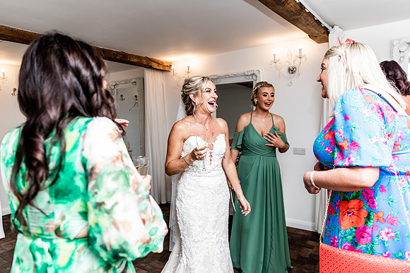 Alcumlow Barn Wedding Photography - Carrie & Craig-309