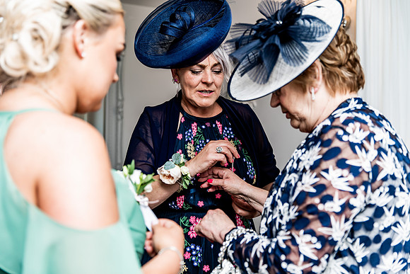 Alcumlow Barn Wedding Photography - Carrie & Craig-328