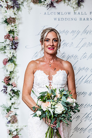 Alcumlow Barn Wedding Photography - Carrie & Craig-343