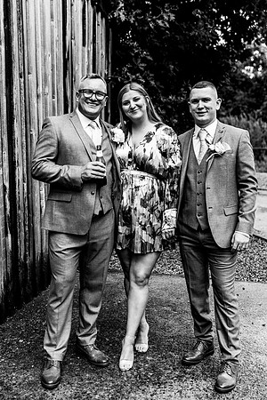 Alcumlow Barn Wedding Photography - Carrie & Craig-389