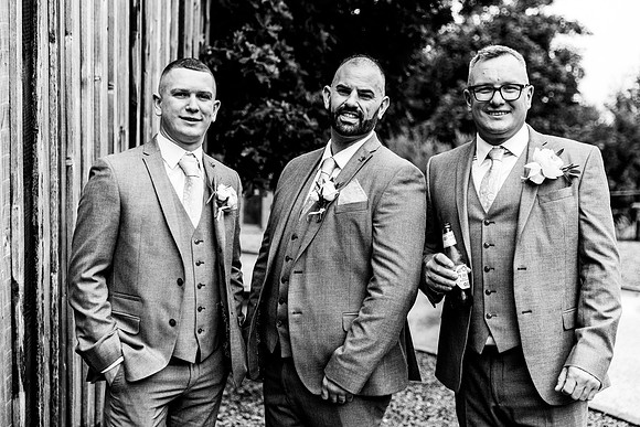Alcumlow Barn Wedding Photography - Carrie & Craig-393