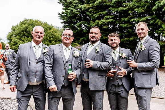Alcumlow Barn Wedding Photography - Carrie & Craig-418