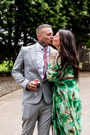 Alcumlow Barn Wedding Photography - Carrie & Craig-428