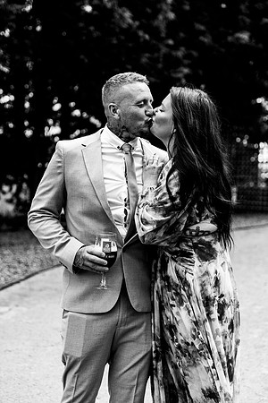Alcumlow Barn Wedding Photography - Carrie & Craig-429