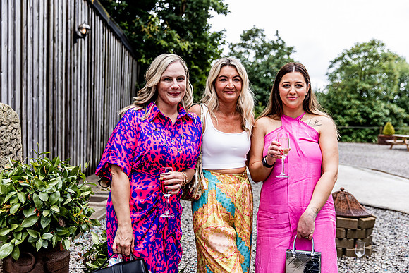 Alcumlow Barn Wedding Photography - Carrie & Craig-437