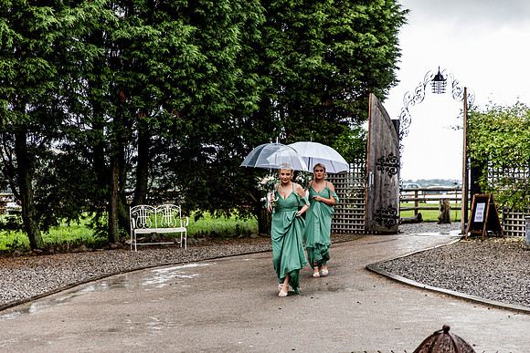 Alcumlow Barn Wedding Photography - Carrie & Craig-456