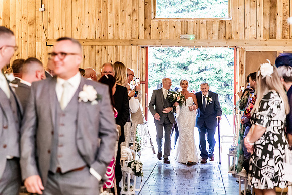 Alcumlow Barn Wedding Photography - Carrie & Craig-470
