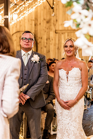 Alcumlow Barn Wedding Photography - Carrie & Craig-483