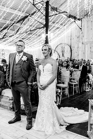 Alcumlow Barn Wedding Photography - Carrie & Craig-489