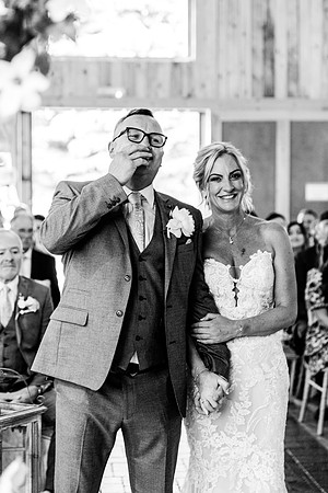Alcumlow Barn Wedding Photography - Carrie & Craig-494