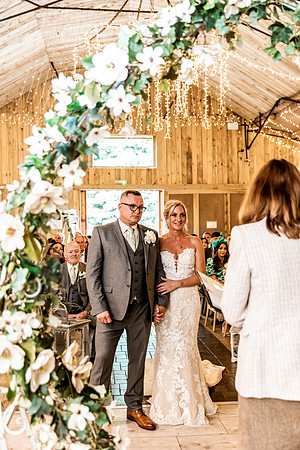 Alcumlow Barn Wedding Photography - Carrie & Craig-496