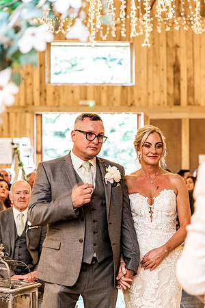 Alcumlow Barn Wedding Photography - Carrie & Craig-498