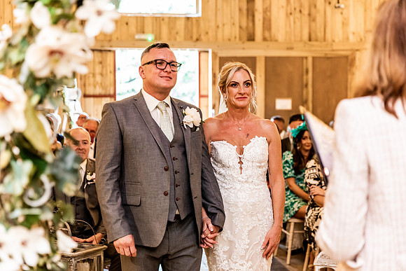 Alcumlow Barn Wedding Photography - Carrie & Craig-502