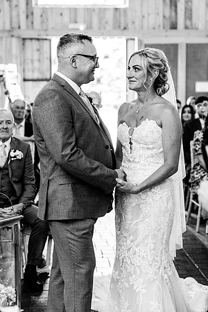 Alcumlow Barn Wedding Photography - Carrie & Craig-509