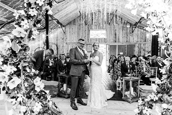 Alcumlow Barn Wedding Photography - Carrie & Craig-519