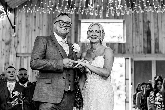 Alcumlow Barn Wedding Photography - Carrie & Craig-523