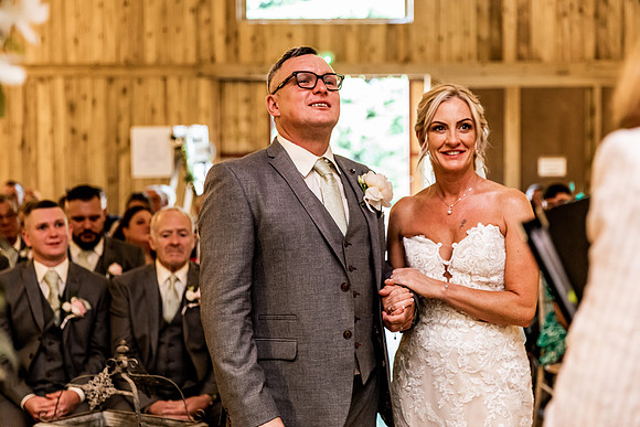 Alcumlow Barn Wedding Photography - Carrie & Craig-532