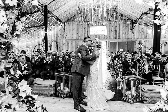 Alcumlow Barn Wedding Photography - Carrie & Craig-535